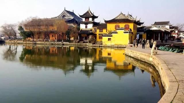 牙龈疼怎么回事