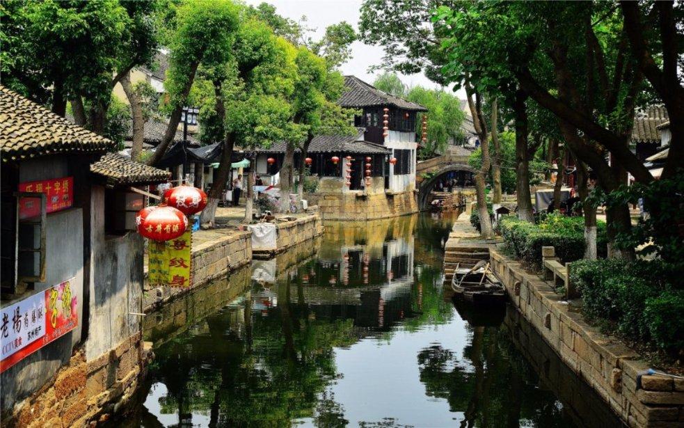 轩尼诗龙舞新岁观光巴士发车,限时搭乘!